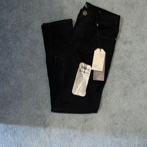1822 Black Jeans